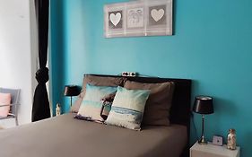 Studio 2/4P Avec Salle De Bain Prive